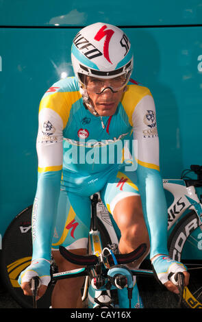 HERNING, Danemark - Samedi, Mai 5th, 2012 : l'équipe Astana rider Ronan Kreuziger du Kazakhstan est l'échauffement avant la course. Banque D'Images