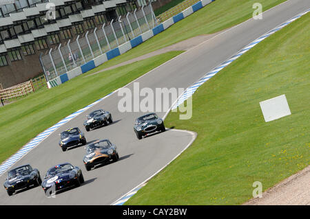 6 mai 2012, le circuit de course de Donington Park, Royaume-Uni. L'E-Type Défi au Festival Historique de Donington. Banque D'Images