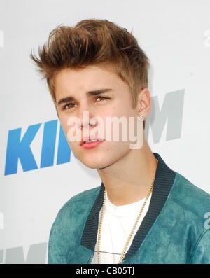 Justin Bieber au niveau des arrivées pour RADIO KIIS FM WANGO TANGO 2012 - Arrivées, le Home Depot Center, Carson, CA, 12 mai 2012. Photo par : Elizabeth Goodenough/Everett Collection Banque D'Images