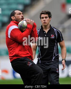 18.05.2012. Twickenham, Angleterre. John Afoa attrape la balle au cours de l'exécution du capitaine de l'Ulster au stade de Twickenham le 18 mai 2012 à Londres, Royaume-Uni. Banque D'Images