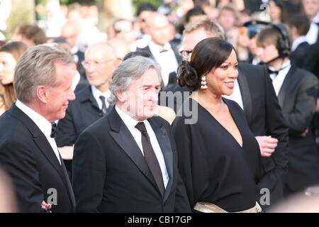 James Woods, Robert De Niro, Grace Hightower au gala Madagascar dépistage 3 : Europe's Most Wanted à la 65e Festival de Cannes. Le vendredi 18 mai 2012 au Festival de Cannes, France. Banque D'Images