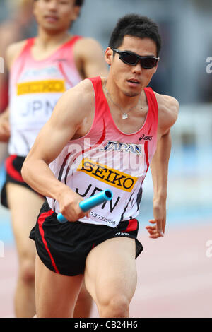 Yuzo Kanemaru (JPN), 6 mai 2012 - Athlétisme : Golden Grand Prix SEIKO à Kawasaki, Relais 4400m hommes à Todoroki Stadium Kawasaki, Kanagawa, Japon. (Photo de Daiju Kitamura/AFLO SPORT) Banque D'Images