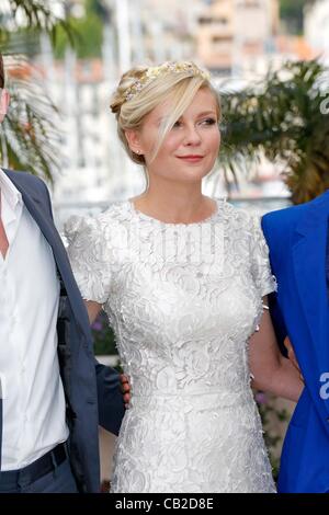 23 mai 2012 - Hollywood, Californie, États-Unis - Kirsten Dunst.Sur la route photocall.65. Festival du Film de Cannes.Cannes, France.23 Mai 2012.(Image Crédit : Â© Roger Harvey/Photos/ZUMAPRESS.com) Globe Banque D'Images