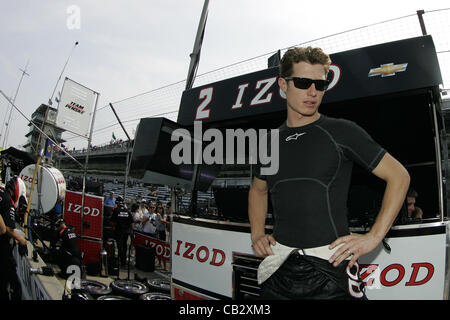 25 mai 2012 - Indianapolis, Indiana, États-Unis - IZOD Indycar Series, Indy 500, Indianapolis, IN, la qualification, la pratique, Mai 18-27 2012, Ryan Briscoe, IZOD équipe Penske Chevrolet (Image Crédit : © Ron Bijlsma/ZUMAPRESS.com) Banque D'Images