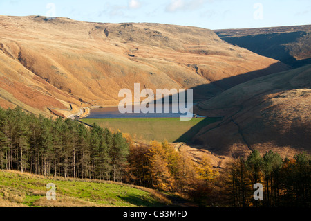 Tameside Moor et Greenfield réservoir, Bellevue, district d'Oldham, Greater Manchester, Angleterre, RU Banque D'Images