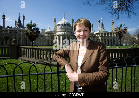 La chef du Parti Vert du Canada Caroline Lucus dans sa circonscription de Brighton Pavilion. Photo par James Boardman. Banque D'Images