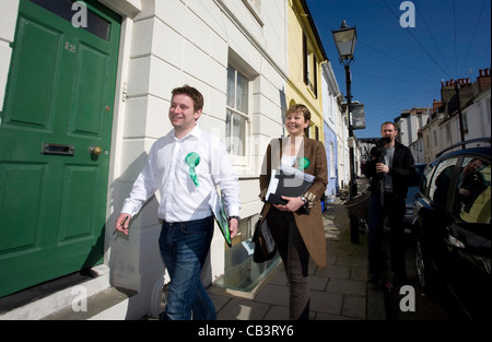 La chef du Parti Vert du Canada Caroline Lucus dans sa circonscription de Brighton Pavilion. Photo par James Boardman. Banque D'Images