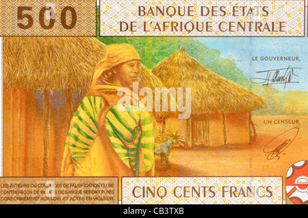 Cameroun 500 Cinq cent billets de banque en francs. Banque D'Images