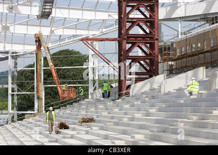 Construction de Brighton et Hove Albion's American Express Community Stadium. Photo par James Boardman. Banque D'Images