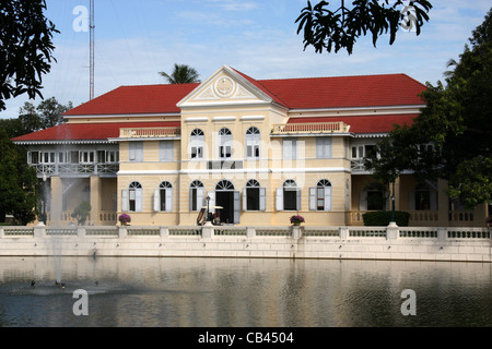 Bang Pa-In Summer Palace (le Palais Royal), province d'Ayutthaya, Thaïlande Banque D'Images