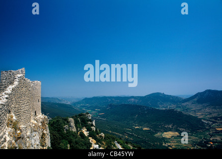 Le château de Peyrepertuse France Aude dans les Pyrénées Banque D'Images