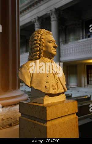 Le buste du compositeur Johann Sebastian Bach à l'intérieur de l'église Saint-Nicolas Saint-Nicolas ou de Saxe à Leipzig Allemagne de l'Est Banque D'Images