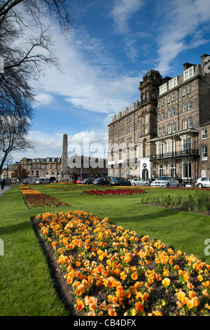 Le centre-ville de Harrogate, Yorkshire du nord au printemps Banque D'Images