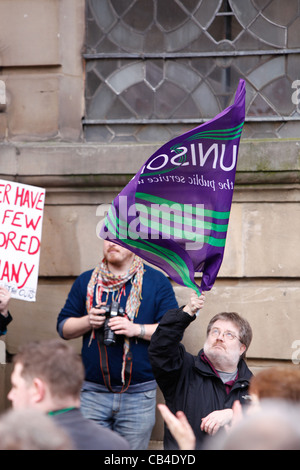 Manifestation contre Birmingham City Council de coupures d'emplois. Qui a eu lieu dans le centre-ville en février 2011. Banque D'Images