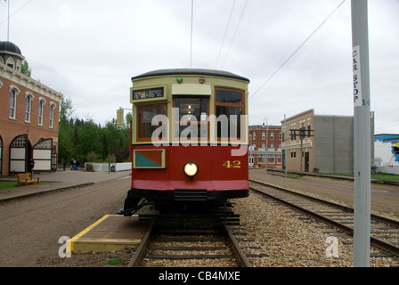 Streetcar dans Main Street, Fort Edmonton Park, Edmonton, Alberta, Canada Banque D'Images