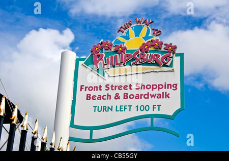 St Maarten, Philipsburg. front street shopping signe de la plage et de la promenade, Banque D'Images