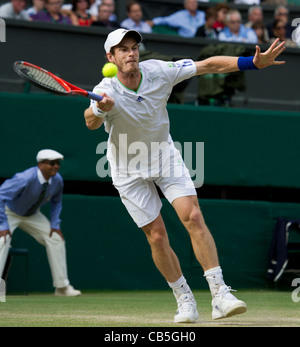 29.06.2011. Andy Murray GBR (4) v ESP Feliciano Lopez. Andy en action. Les Championnats de tennis de Wimbledon. Banque D'Images