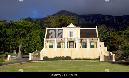 Tokai Manor House, bel exemple d'architecture Cape Dutch, remonte à 1796. Banque D'Images