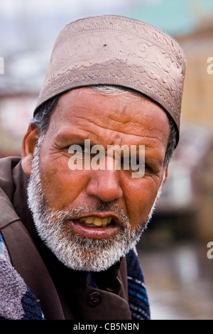 Un musulman du Cachemire à Srinagar, Inde Banque D'Images