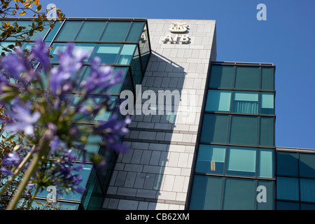 L'AIB Allied Irish Bank International Center, siège de l'AIB Capital Markets à Custom House Quay, Dublin, Irlande. Banque D'Images