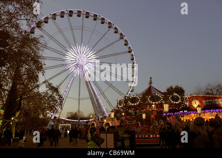 Grande roue London Hyde Park Winter Wonderland 2011 Noël Banque D'Images