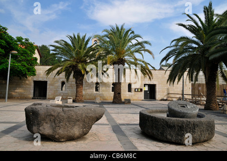 L'église de Tabgha la multiplication à l'huile d'olive dans la presse, avant Galilée, Israël Banque D'Images