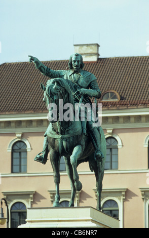 Allemagne, Munich, Maximilien, statue. Banque D'Images