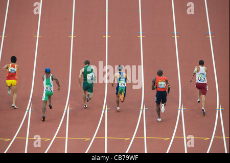La concurrence au Jeux paralympiques de Beijing 2008 le T46 Hommes 100 mètres d'essais cliniques. Banque D'Images