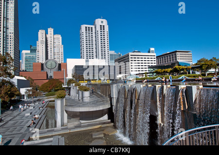 Les jardins Yerba Buena centre culturel parcs publics 3-4 Mission et Folsom rues centre-ville de San Francisco California USA Banque D'Images