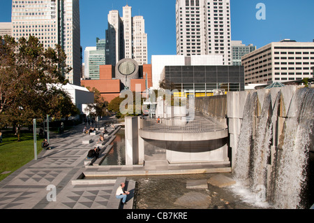 Les jardins Yerba Buena centre culturel parcs publics 3-4 Mission et Folsom rues centre-ville de San Francisco California USA Banque D'Images