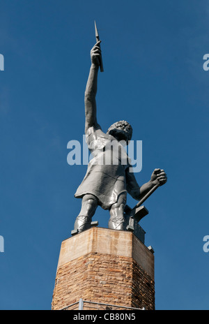 Alabama, Birmingham, Vulcan Park, Vulcan Statue, 56 pieds de haut sur 124 pied piédestal Banque D'Images