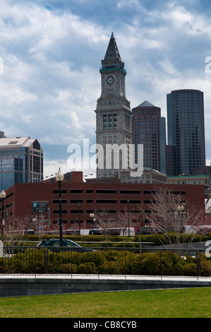 Rose Kennedy Greenway avec Marriott's Custom House, Boston, MA Banque D'Images