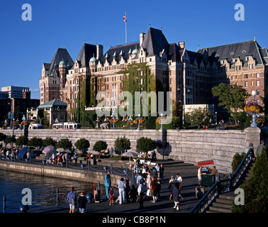 Empress Hotel et, au bord de l'île de Vancouver, Victoria, Colombie-Britannique, Canada. Banque D'Images