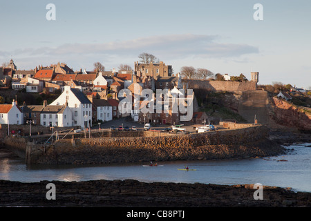 Crail et son port dans le soleil du matin, à l'Est de Fife, Scotland Neuk Banque D'Images