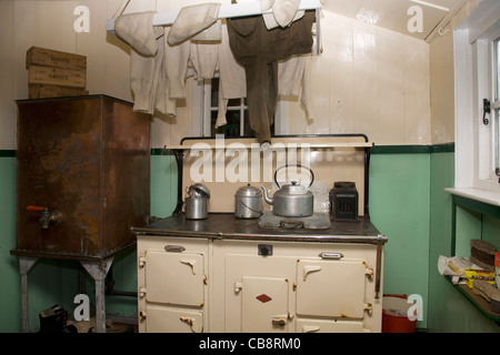 Musée de l'intérieur de la Chambre, ancien Bransfield base britannique de Port Lockroy, l'Antarctique Banque D'Images