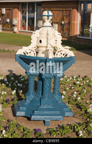 Skegness Royaume-uni Angleterre GO Natureland Seal sanctuary Wildlife park et Fontaine Fonte victorienne Banque D'Images