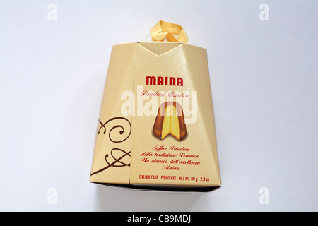 Fort de Pandoro Maina Classico isolé sur fond blanc Banque D'Images