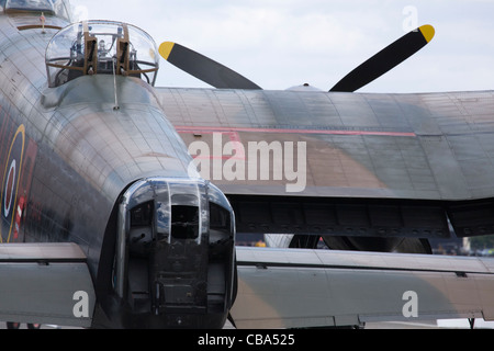 Avro Lancaster Bomber au salon Farnborough International Airshow, Juillet 2010 Banque D'Images