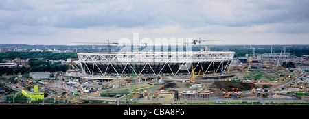 28.06.2009. Le Parc olympique, Londres. Vue aérienne sur la construction du Stade Olympique, conçu par Sir Norman Foster. Banque D'Images
