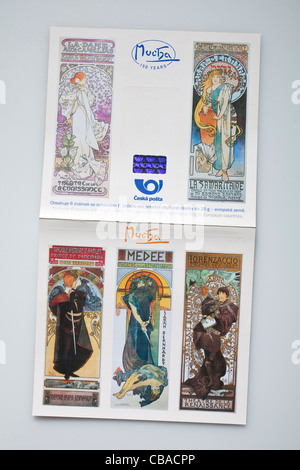 E tchèque (Europe) Dénomination des timbres avec Gismonda mobile par le peintre Alfons Mucha (1860-1939) dans les six stamp pack Banque D'Images