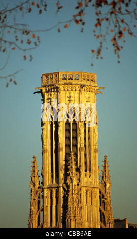 Saint Germain l'Auxerrois church tower, Paris, France Banque D'Images