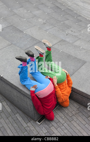 L'Angleterre, Londres, Southwark, organes dans les espaces urbains montrent Banque D'Images