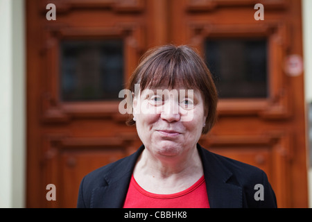 Anna Sabatova, vice-protecteur des droits des citoyens, signataires de la Charte 77. Sabatova a été représentant de l'ombudsman (2001 - Banque D'Images