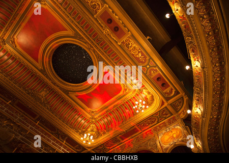 L'Angleterre, Londres, London, plafond de l'Hackney Empire Theatre Banque D'Images