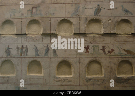 En plein air. 1er siècle. Un columbarium d'une Villa Doria Pamphili. Détail. Le Musée National Romain. Palazzo Massimo. Rome. L'Italie. Banque D'Images