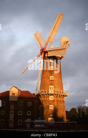 Maud Foster moulin au coucher du soleil, Horncastle Road, Boston, Lincolnshire, Angleterre Banque D'Images