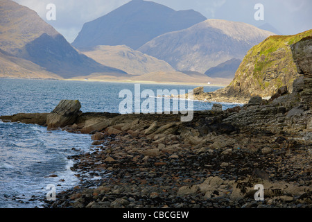 Elgol Harbour,Sgurr Alasdair Na Beinne,Chalet,Montagne,les Cuillin Hills,Loch Scaviag,Péninsule Strathaird, île de Sky, Ecosse Banque D'Images