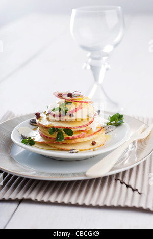 Mille feuille de fromage et de nectarine Banque D'Images