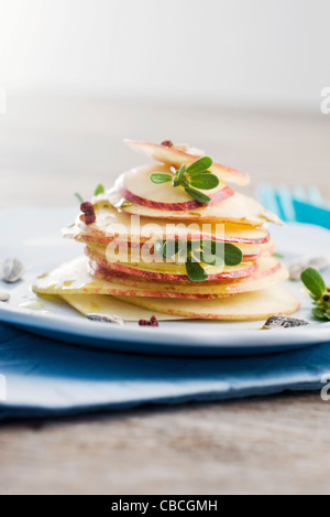 Mille feuille de fromage et de nectarine Banque D'Images