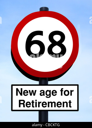 Le nouvel âge de la retraite, 68 roadsign, isolé sur un ciel bleu Banque D'Images